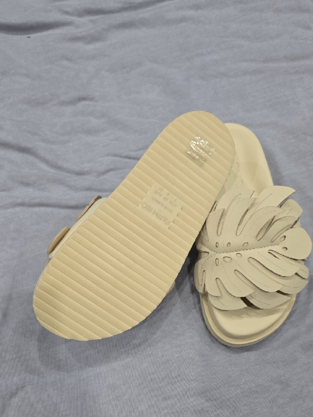Farm Rio Size 7 - Picture 2 of 5